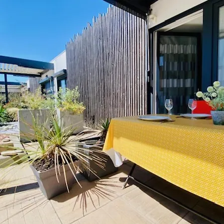 Quiet With Terrace And Garden Apartment